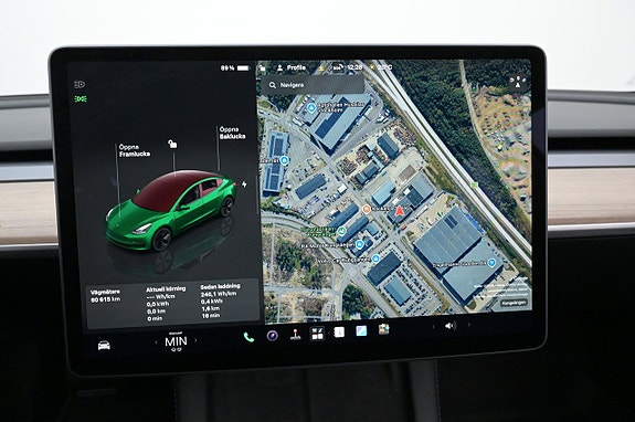 Tesla Model 3 19 of 27