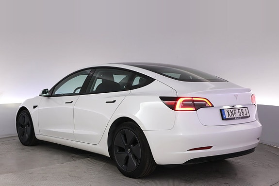 Tesla Model 3 4 of 27