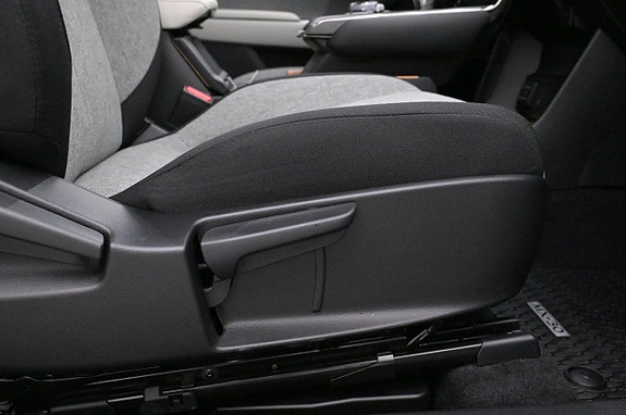 Mazda MX-30 14 of 27