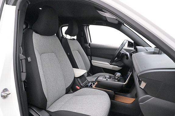 Mazda MX-30 13 of 27