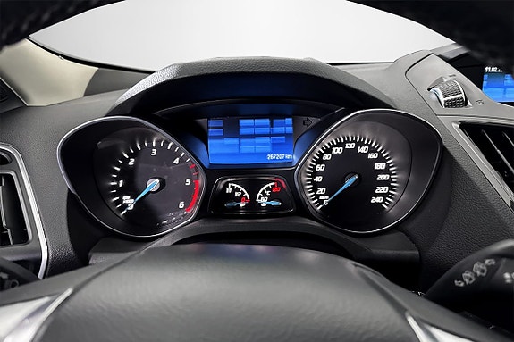 Ford Kuga 6 of 10