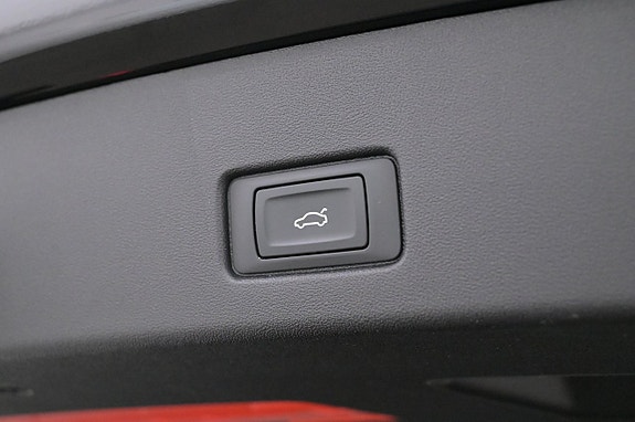 Audi Q4 e-tron 22 of 27