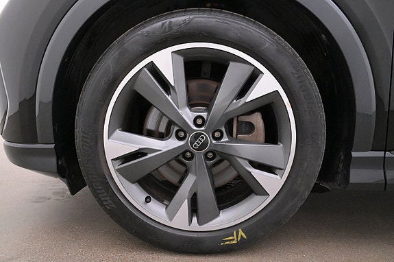 Audi Q4 e-tron 27 of 27