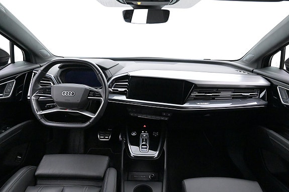 Audi Q4 e-tron 6 of 27