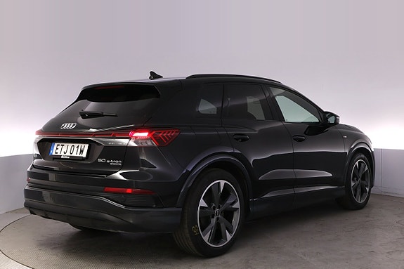 Audi Q4 e-tron 5 of 27