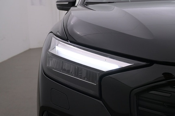 Audi Q4 e-tron 25 of 27