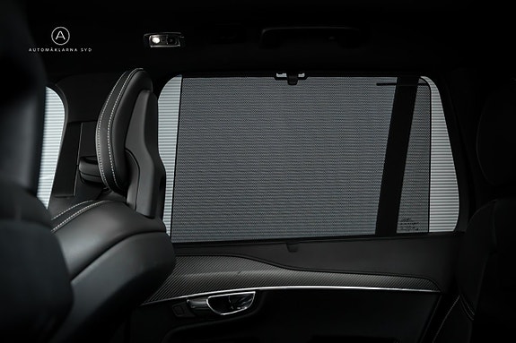 Volvo XC90 16 of 29