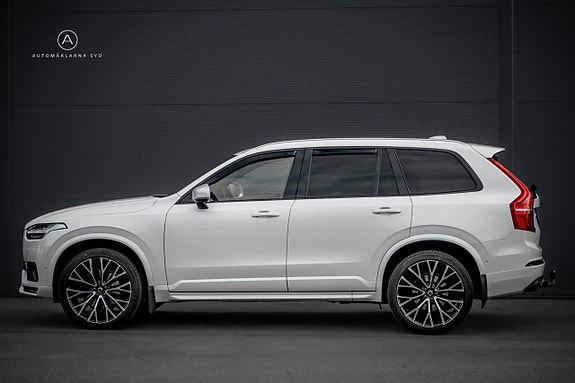 Volvo XC90 25 of 29
