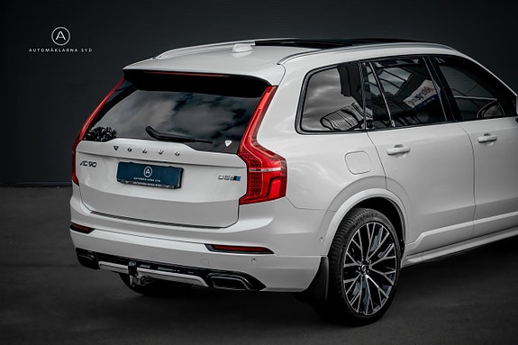 Volvo XC90 22 of 29