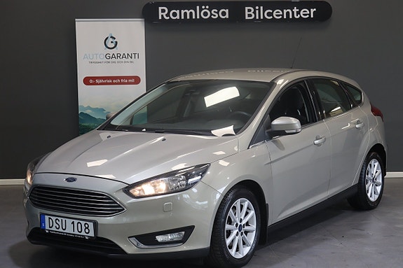 Ford Focus 3 of 24