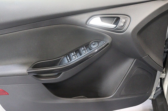 Ford Focus 17 of 24