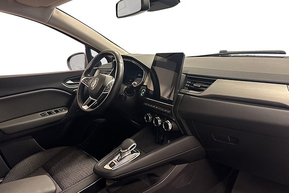 Renault Captur 6 of 9