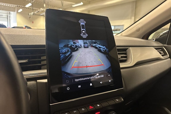 Renault Captur 8 of 9