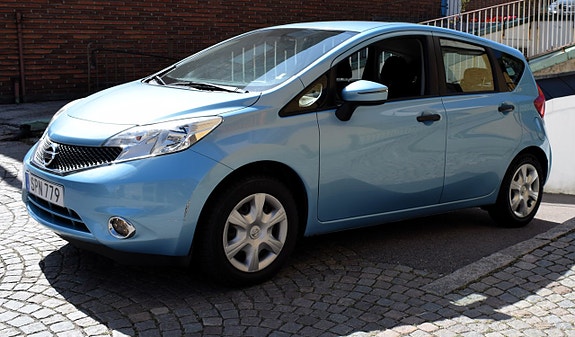 Nissan Note 3 of 8