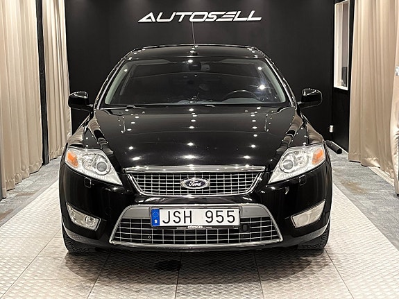 Ford Mondeo 2 of 15