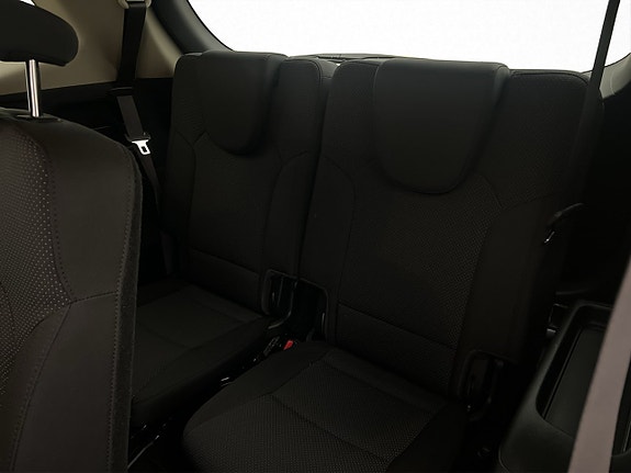 Kia Carens 21 of 27