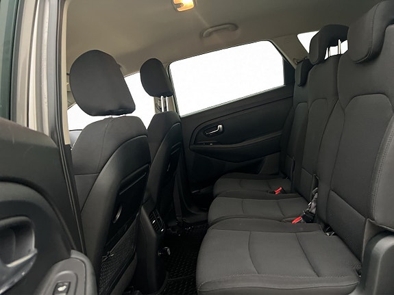 Kia Carens 20 of 27