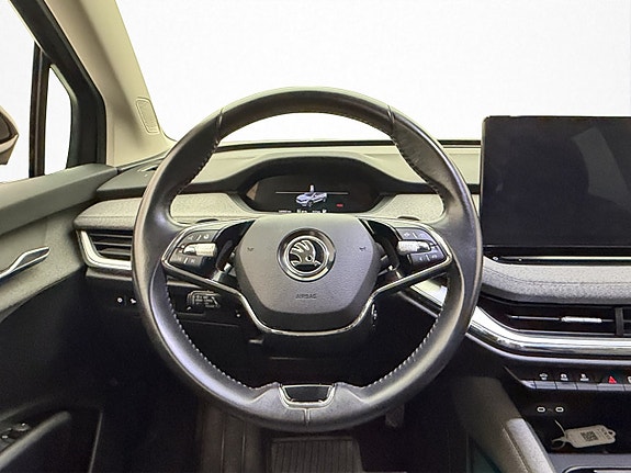 Skoda Enyaq 12 of 30