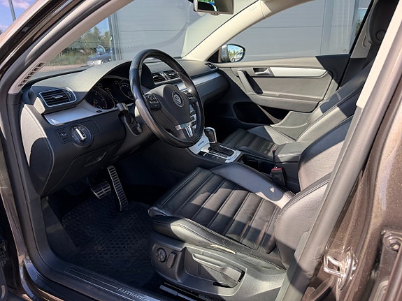 Volkswagen Passat Alltrack 7 of 7