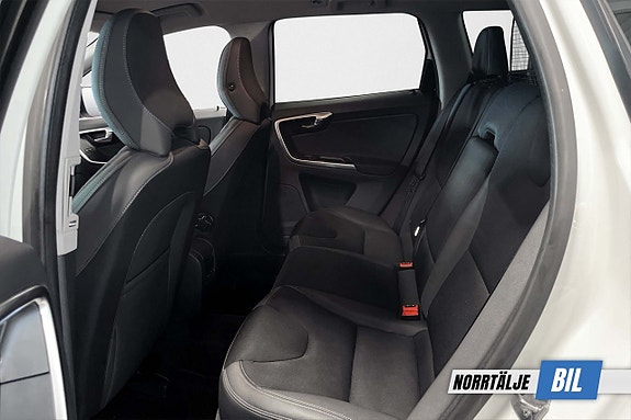 Volvo XC60 10 of 18