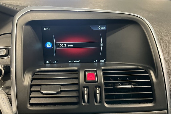 Volvo XC60 15 of 18