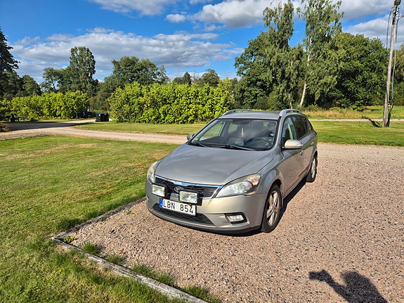 Kia Ceed 3 of 4