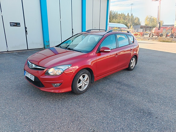Hyundai i30 9 of 16