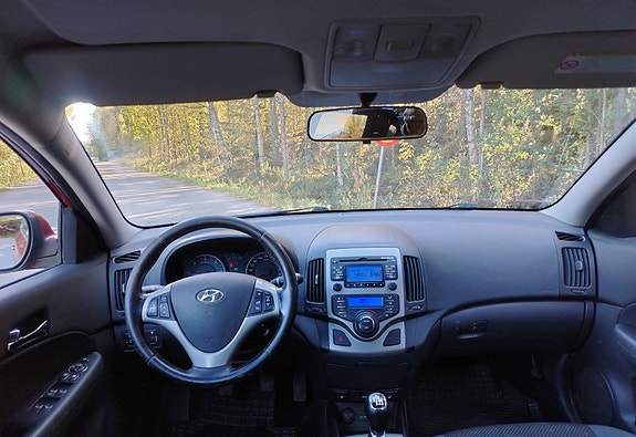 Hyundai i30 13 of 16