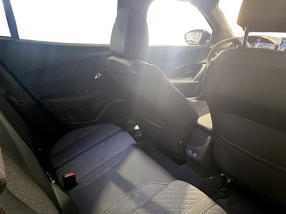 Peugeot 2008 11 of 15