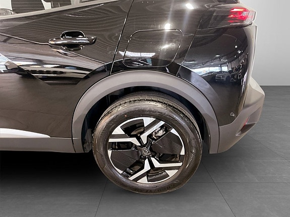 Peugeot 2008 14 of 15