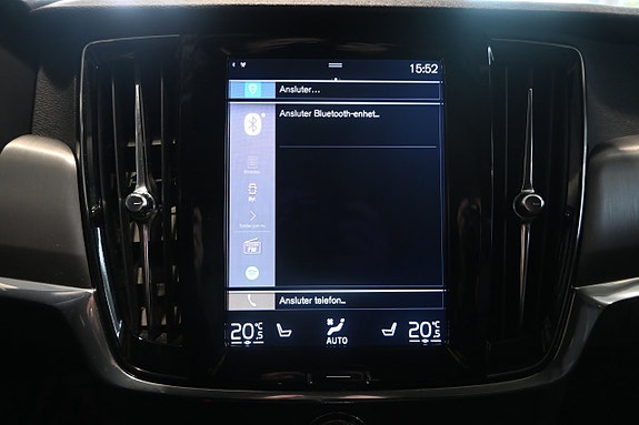 Volvo V90 21 of 26