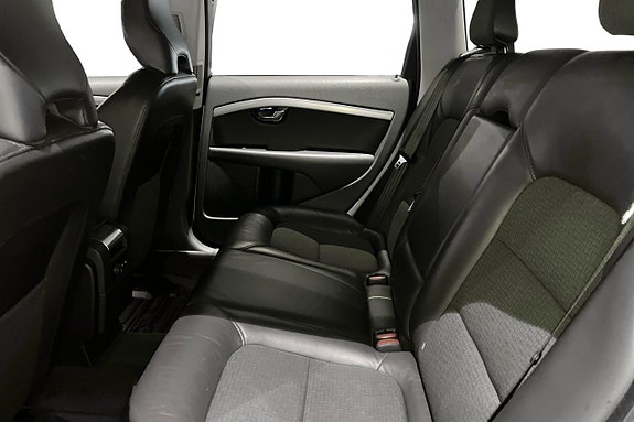 Volvo V70 9 of 13