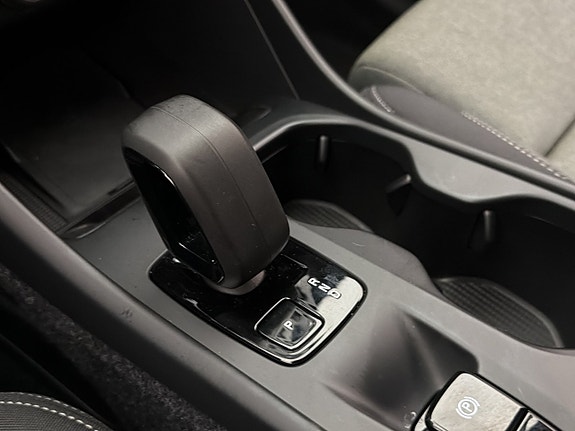 Volvo XC40 26 of 30