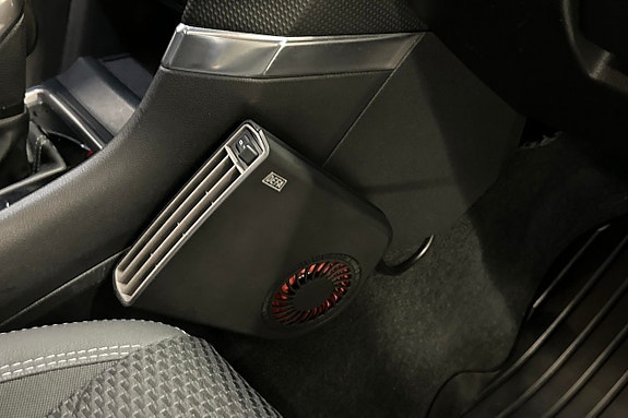 Subaru Forester 17 of 21