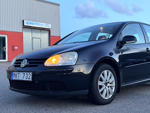Volkswagen Golf V 20 of 22