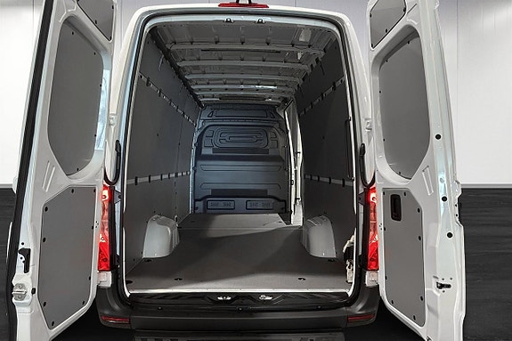 Mercedes-Benz Sprinter 412 20 of 20
