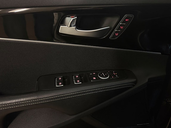 Kia Sorento 19 of 25