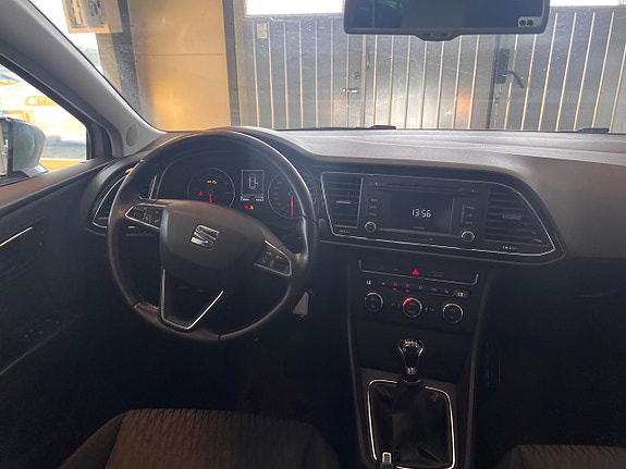 Seat Leon 10 of 13