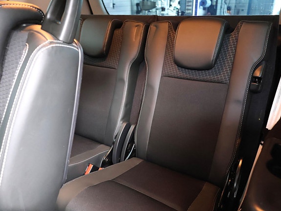 Renault Grand Scenic I 23 of 30