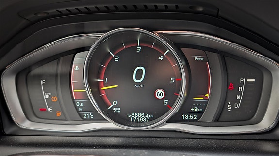 Volvo XC60 15 of 24