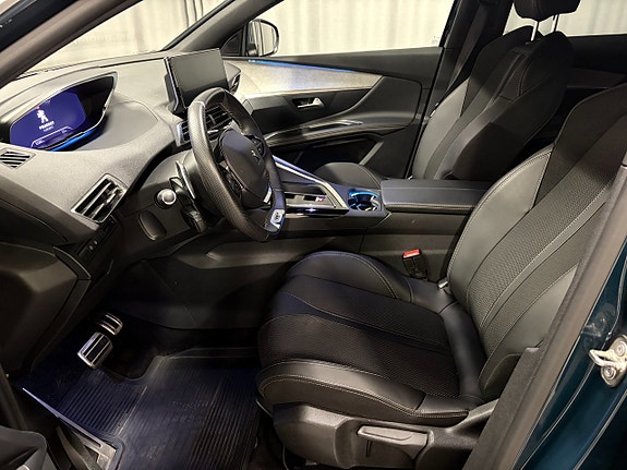 Peugeot 3008 7 of 18