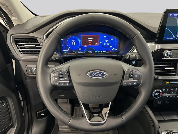 Ford Kuga 19 of 21