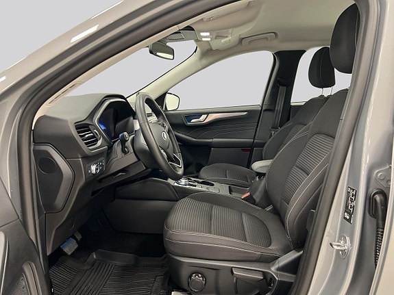 Ford Kuga 8 of 21