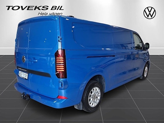Volkswagen Transporter 4 of 5