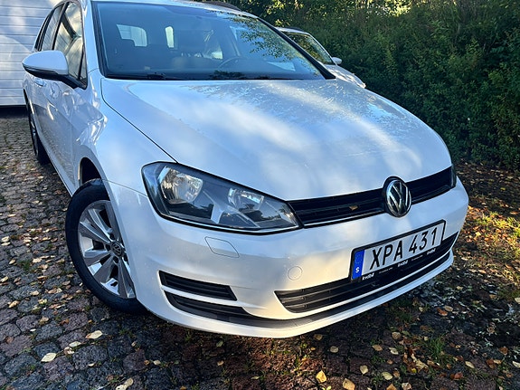 Volkswagen Golf VII 10 of 10