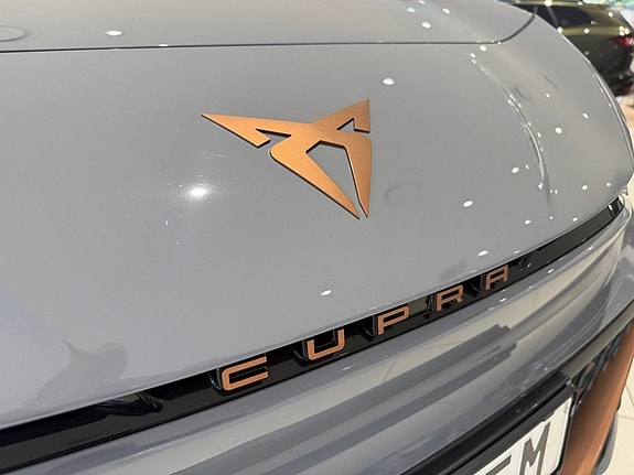 Cupra Born 17 of 22
