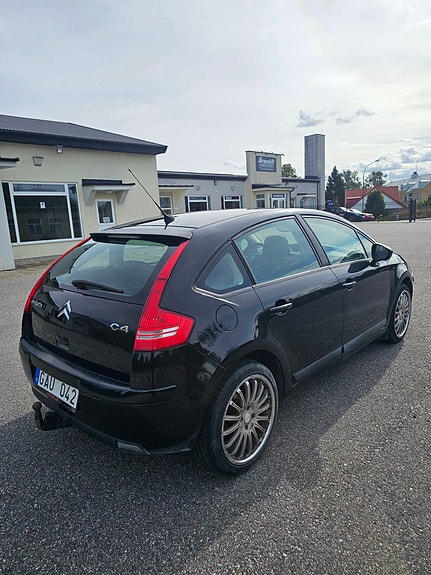 Citroen C4 3 of 6