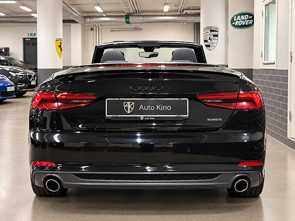 Audi A5 4 of 17