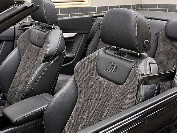 Audi A5 12 of 17