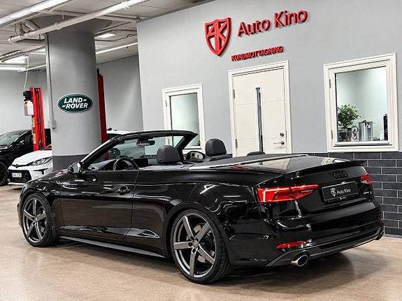Audi A5 3 of 17